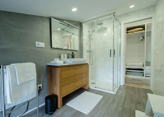 アパート Atico Isabel, Diseno Y Calidez Junto A La Muralla Romana