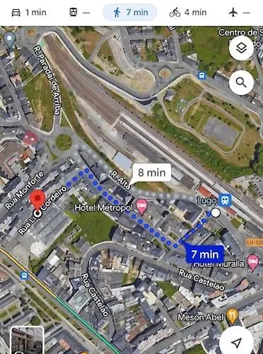 Atico Isabel, Diseno Y Calidez Junto A La Muralla Romana ルーゴ